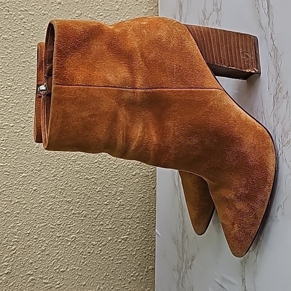 Marc Fisher Booties - Picture 4 of 10